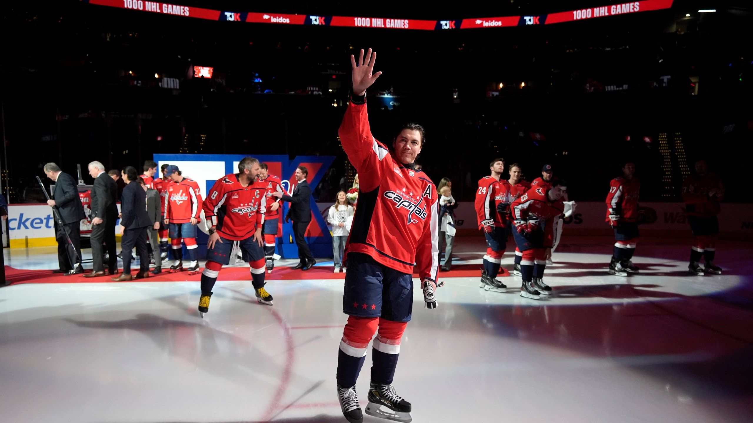 2560x1440 Former Blues player T.J. Oshie celebrates 000 games played