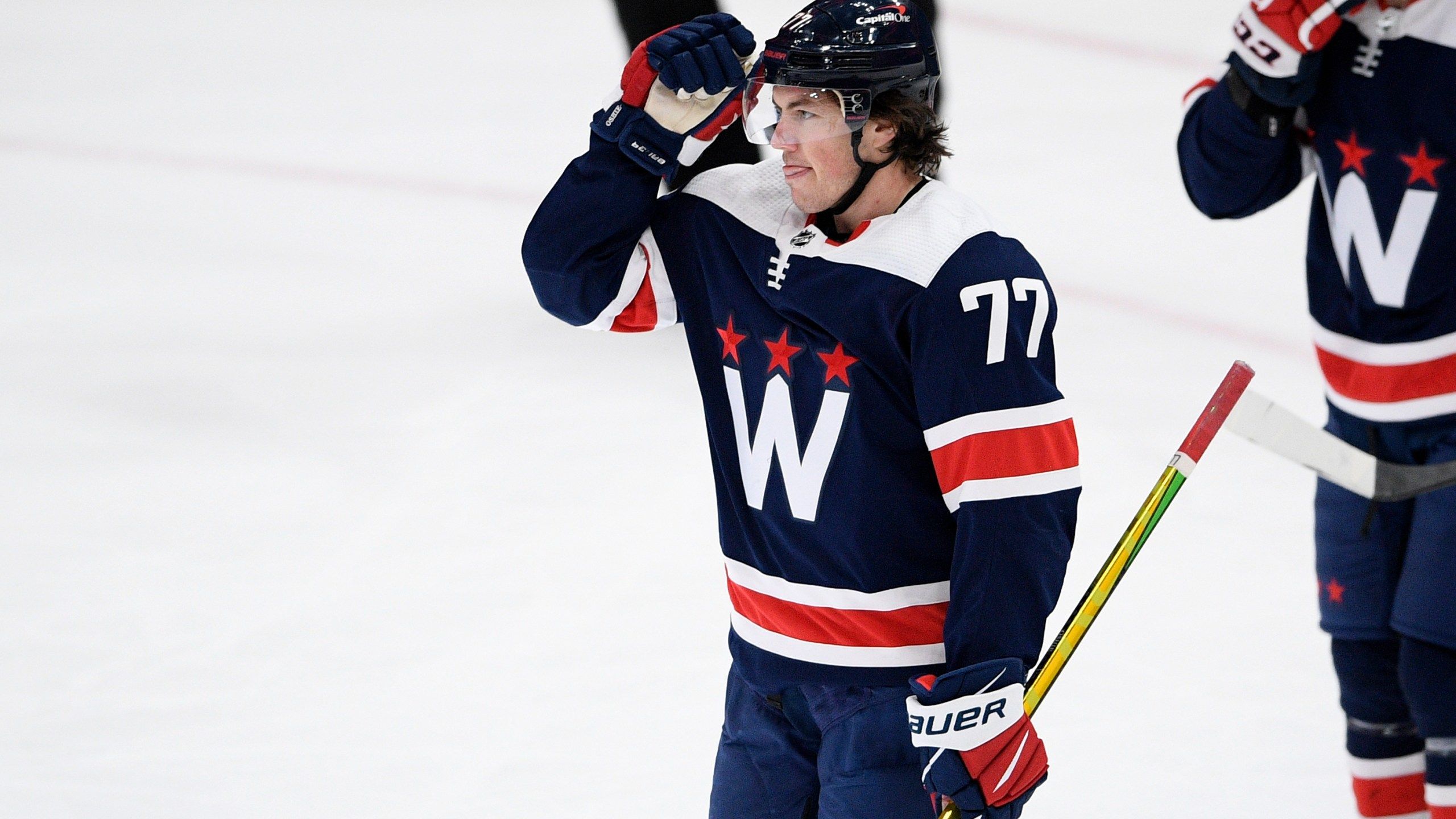 2560x1440 T.J. Oshie scores twice, Capitals come back to beat Devils