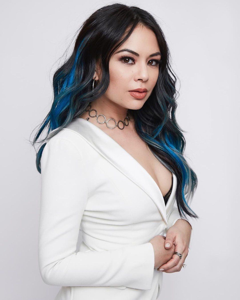 960x1200 Janel Parrish ideas. janel parrish, pretty little liars, little liars