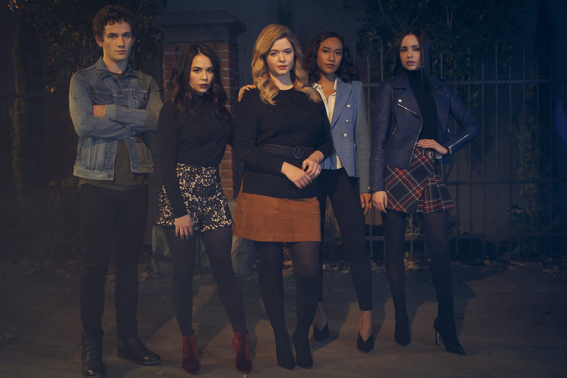 1920x1281 Download Eli Brown Sydney Park Sofia Carson Janel Parrish Sasha Pieterse TV Show Pretty Little Liars: The Perfectionists HD Wallpaperx2001