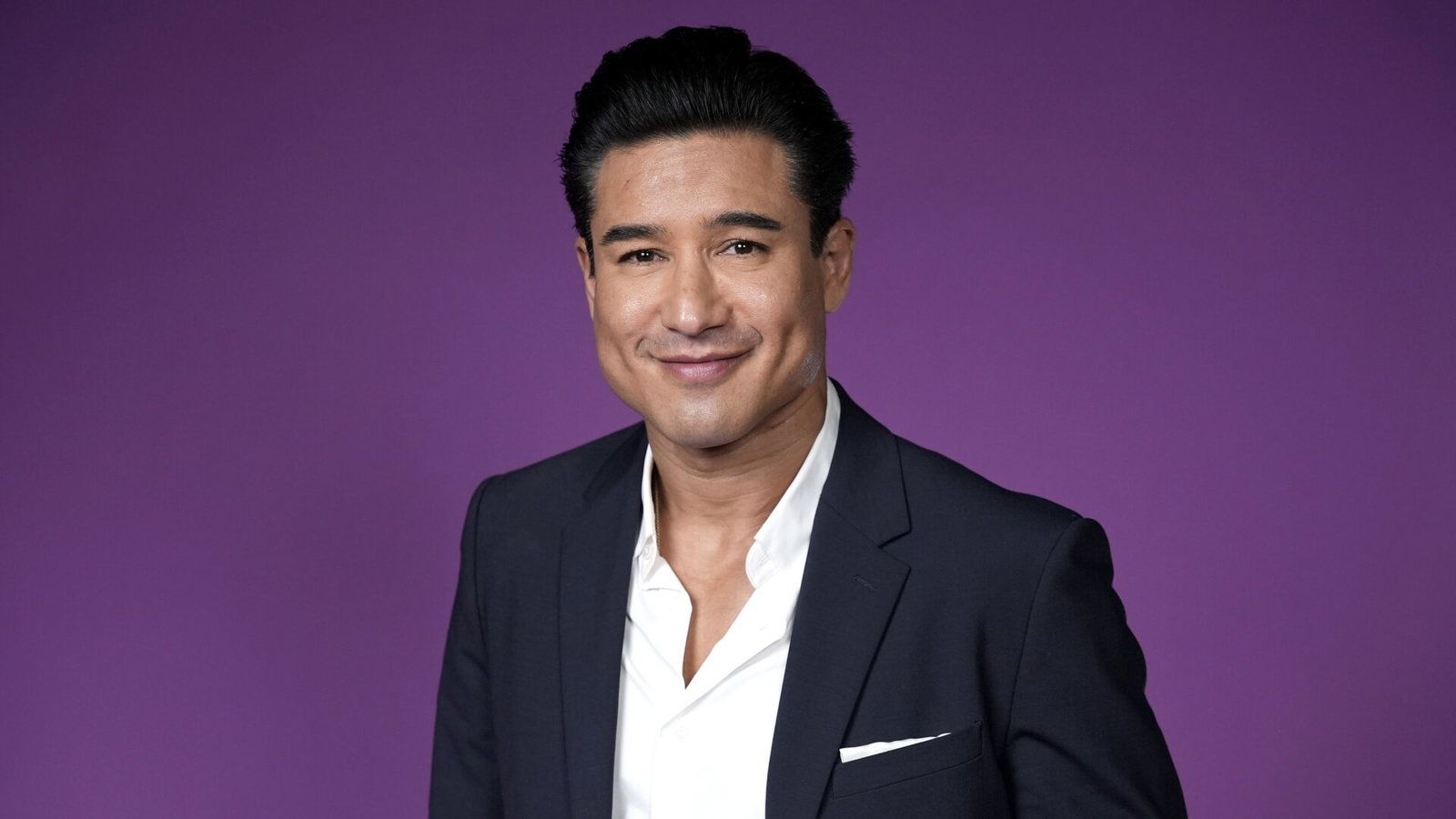 1600x900 Michael Iskander, Mario Lopez Team Up for Hallow Meditation