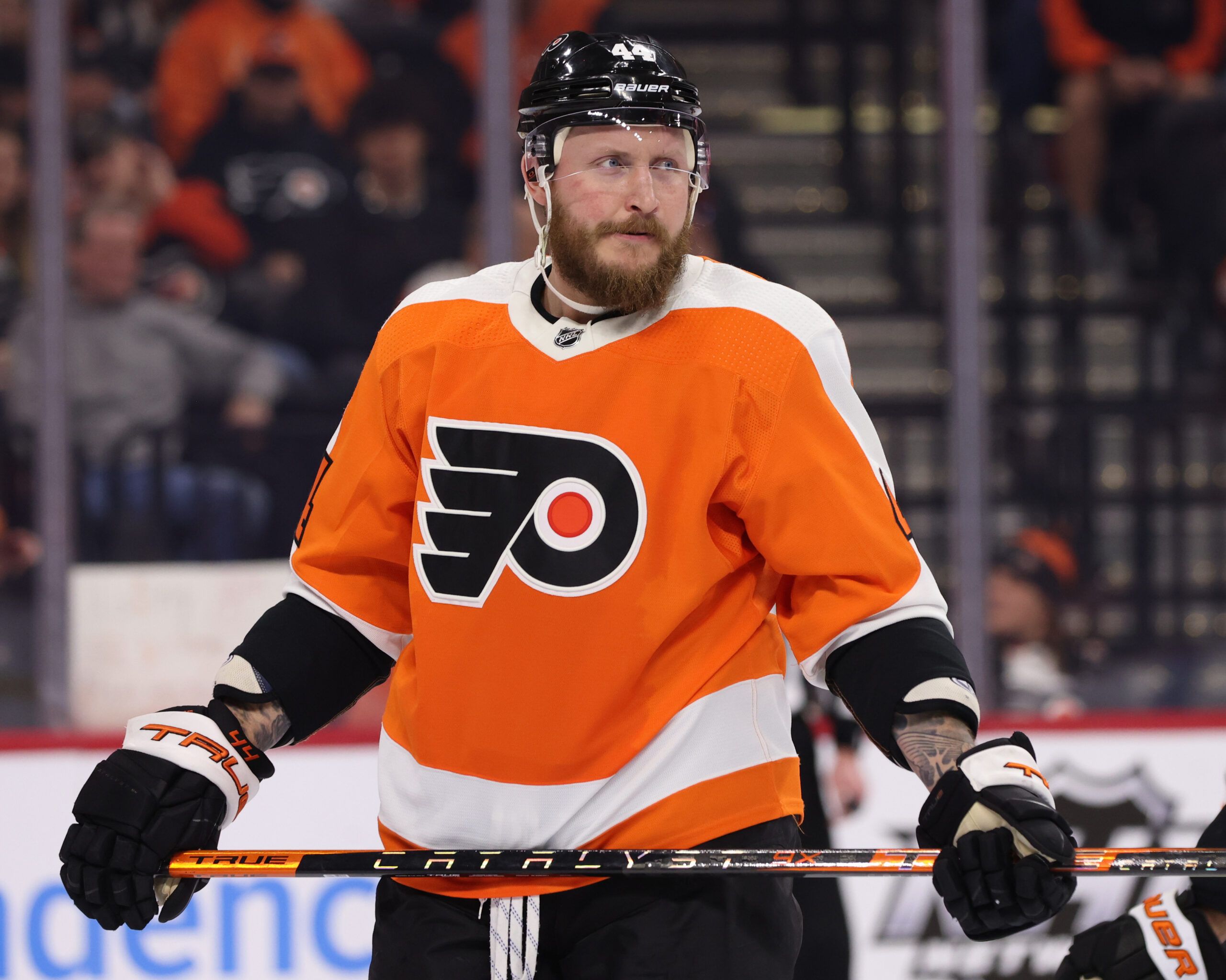 2560x2048 Looking Back on Some of the Best Aggressors in Flyers History
