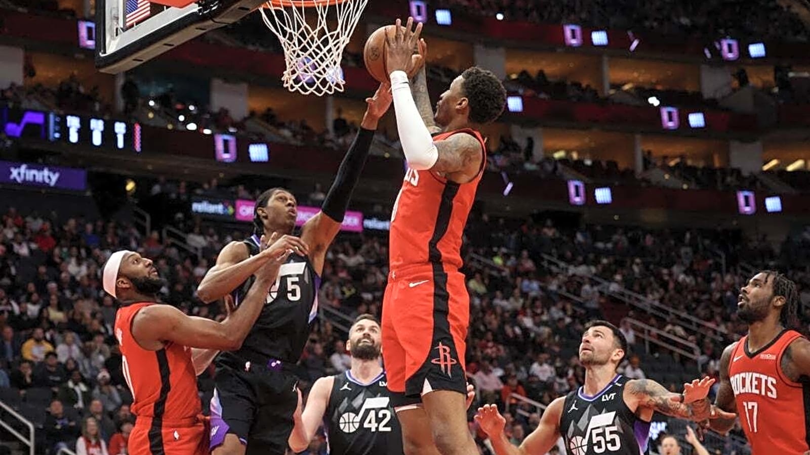1600x900 Jabari Smith Jr. puts up 31 as Rockets rumble past Jazz