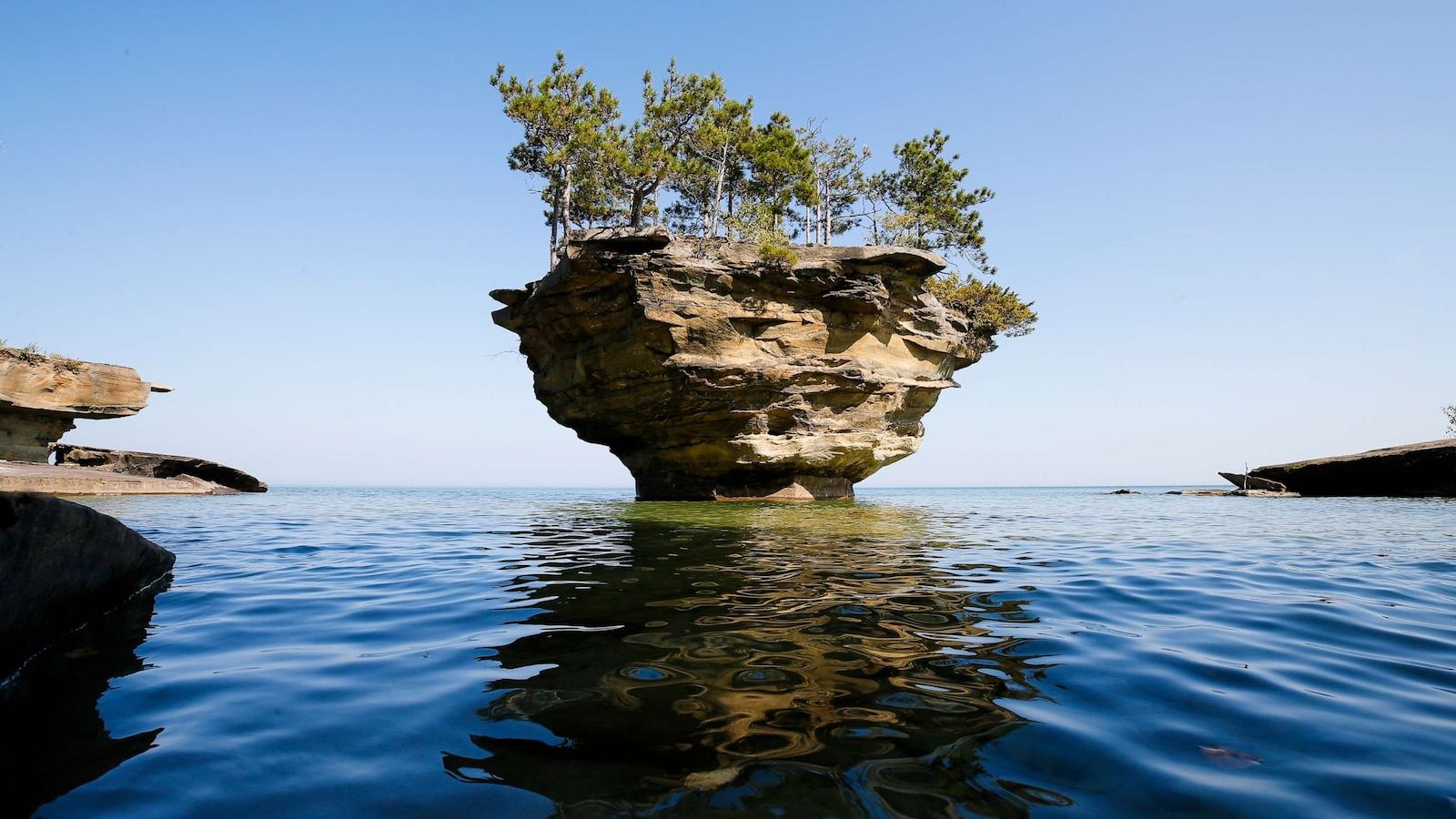 1600x900 Military Shoots Down Another High Altitude Object, Over Lake Huron, Officials Say