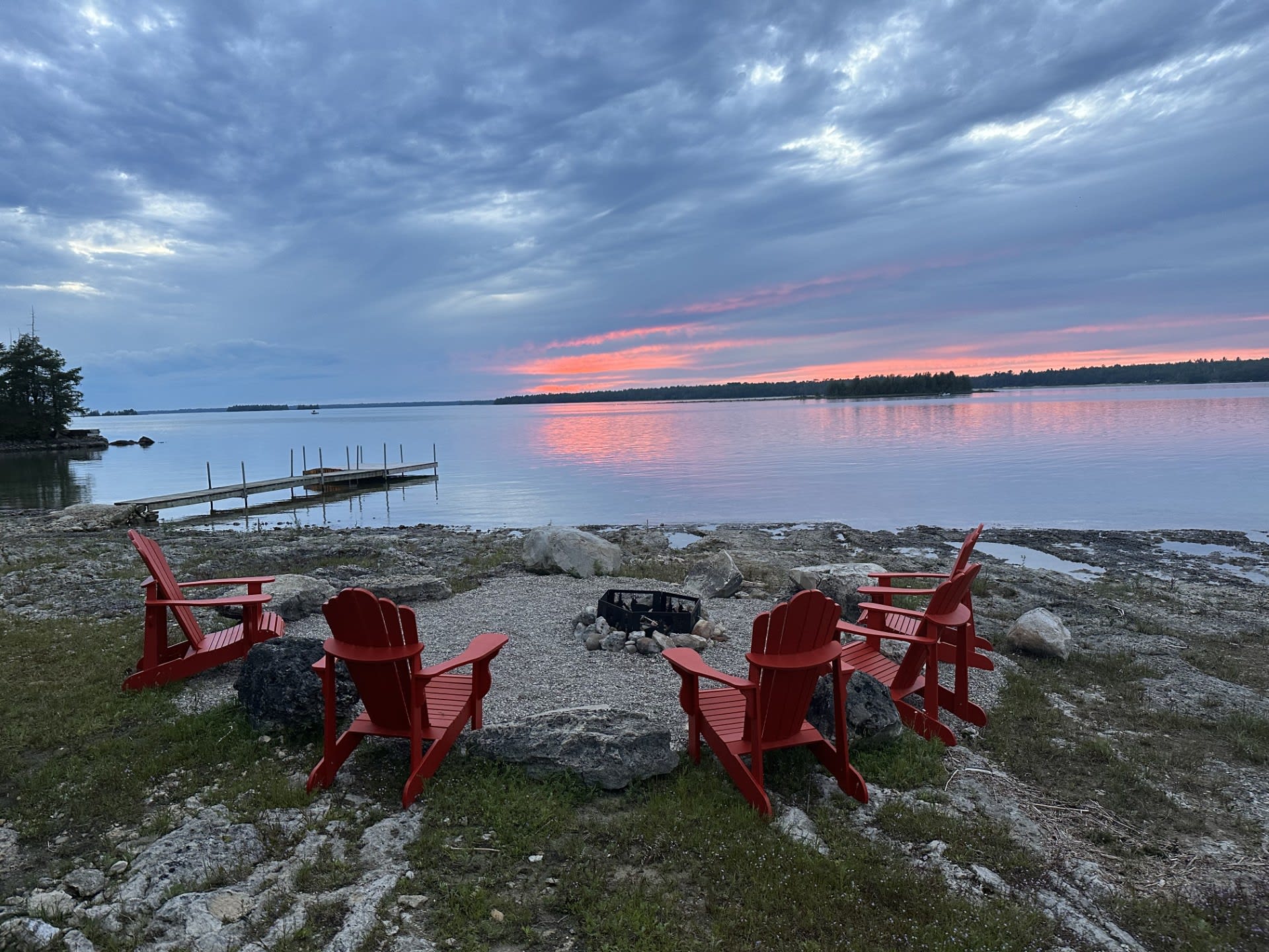 1920x1440 Cottage for Rent on Lake Huron near Lion's Head in Bruce County Ontario