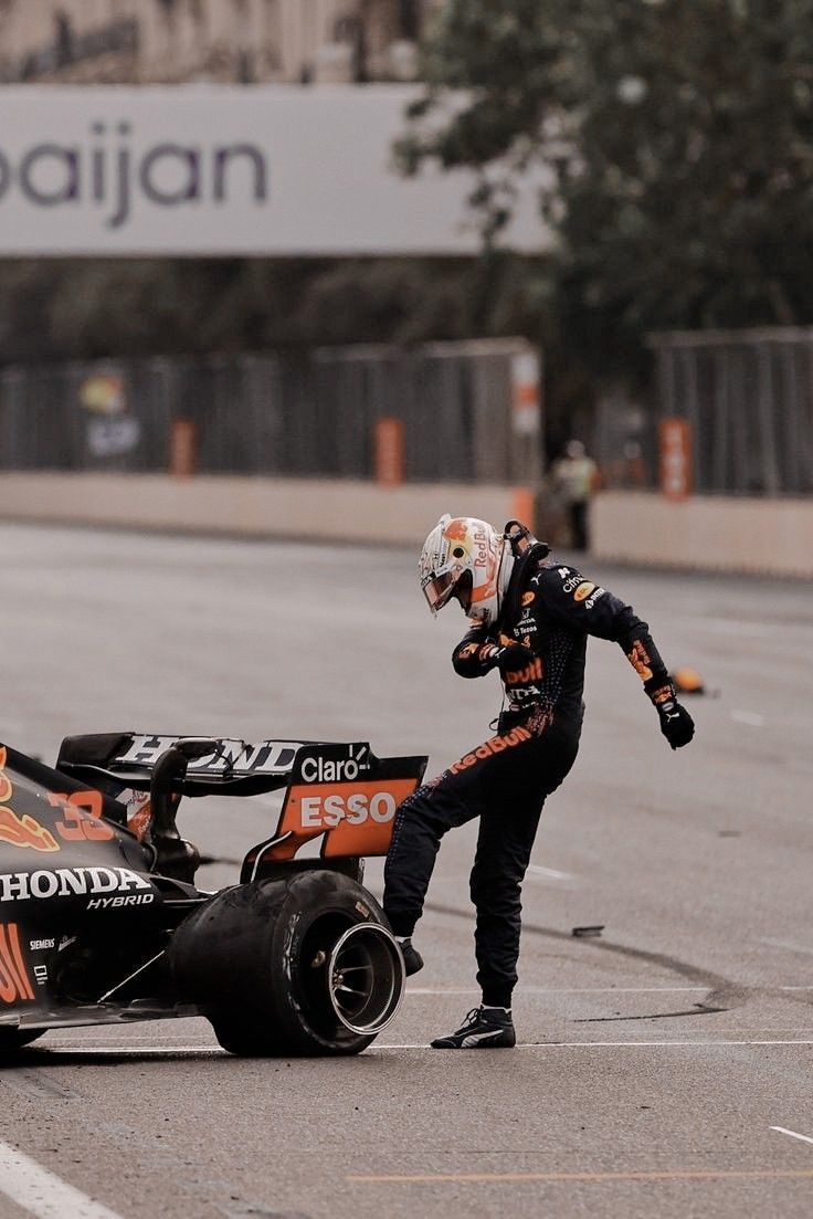 736x1103 max verstappen. F1 wallpaper hd, Autos, Fotos de autos. Carros de corrida, Corrida de f Fotos de carros esportivos