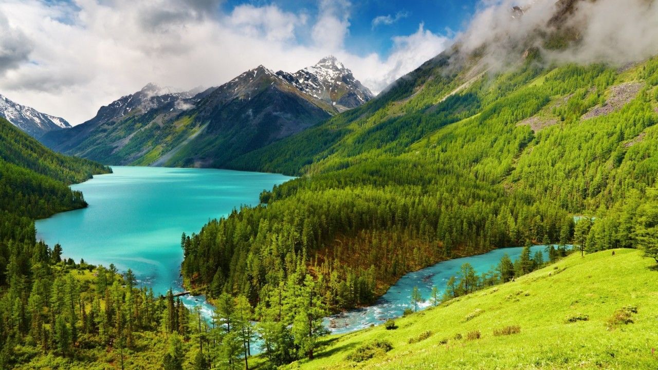 1280x720 Beautiful Scenery View Of Mountains Covered With Fog And River HD Nature Wallpaper