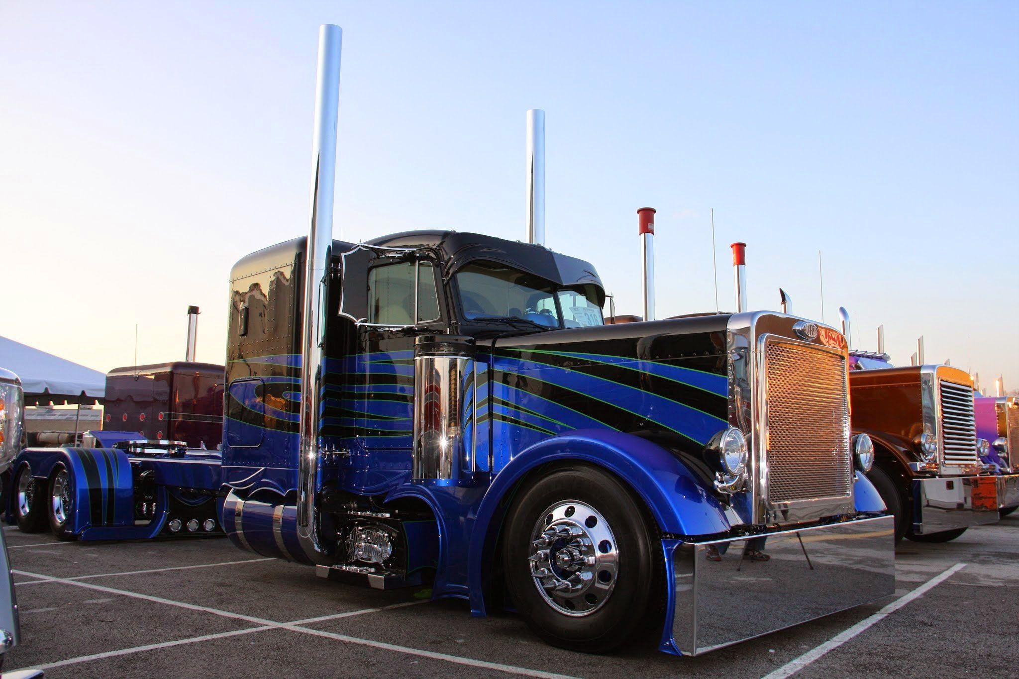 2048x1365 Peterbilt, Andquotdisorderly, Conductandquot Wallpaper HD / Desktop and Mobile Background