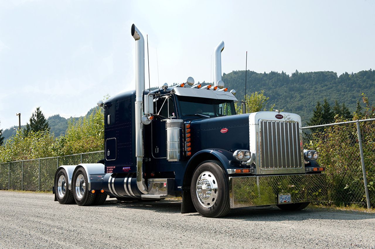 1280x851 Peterbilt 379 Wallpaper