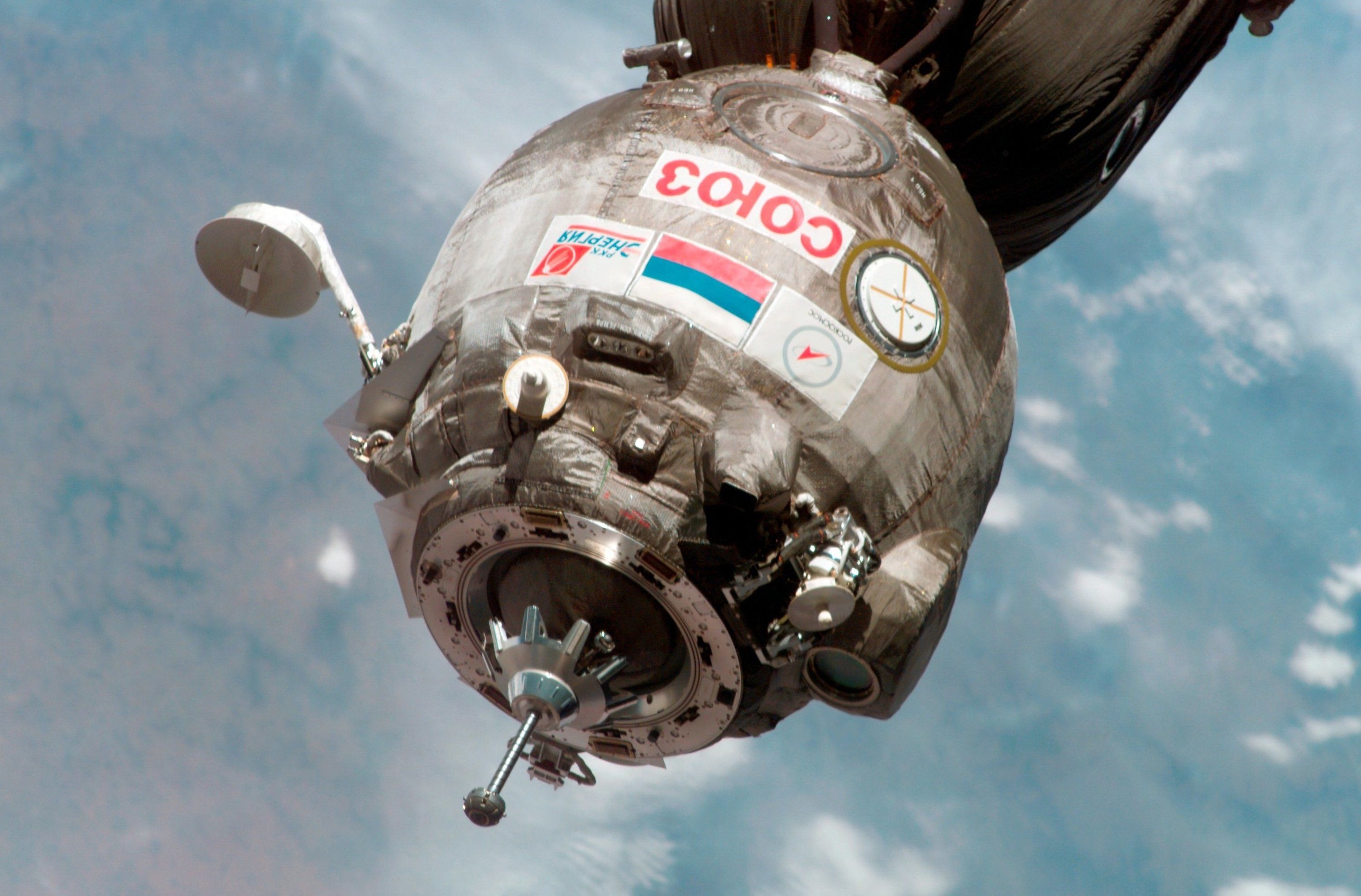 3006x1979 Roscosmos Wallpaper