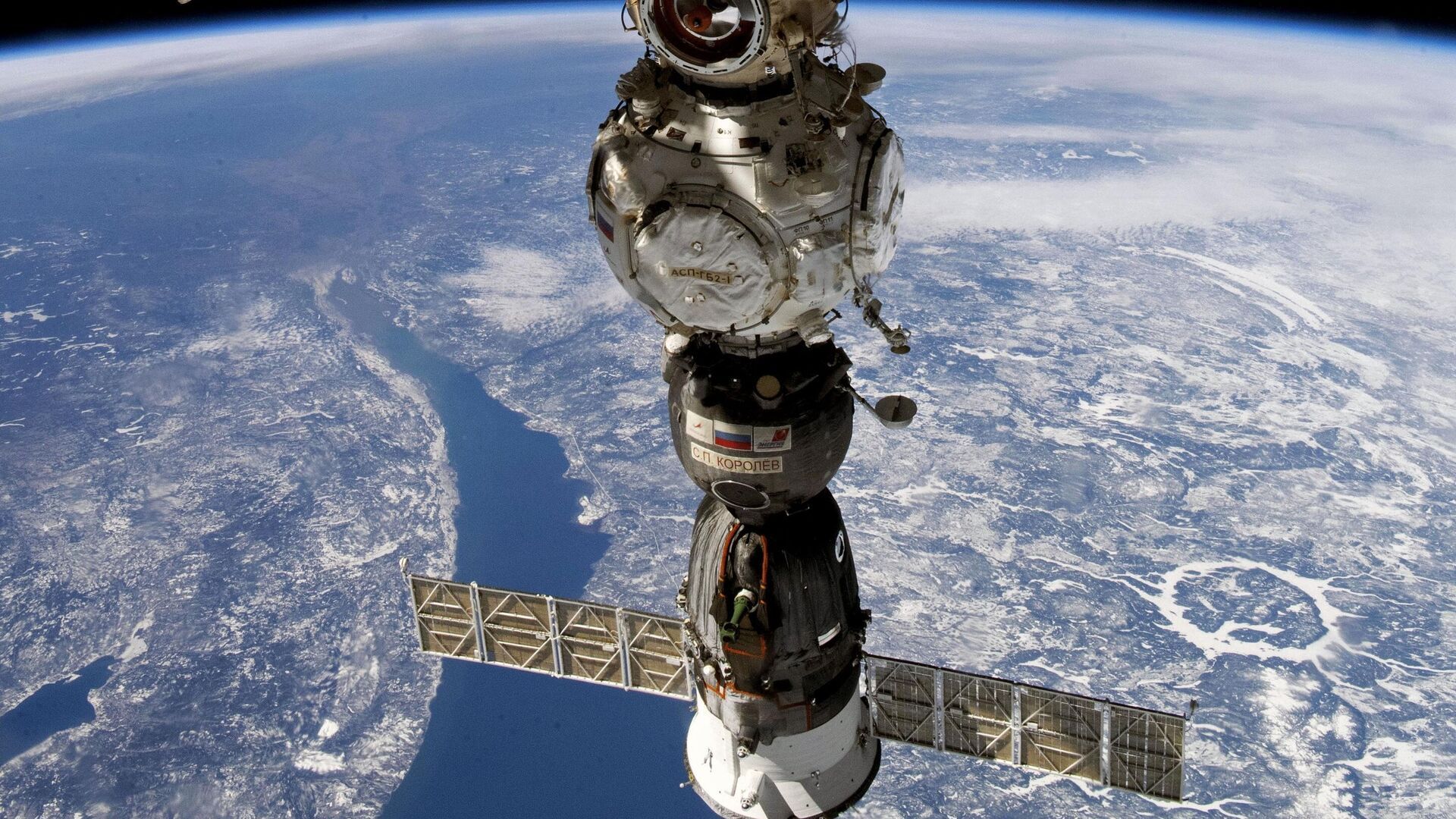 1920x1080 Russian Cosmonauts Grow Perfect Crystals in Space for the First Time.10. Sputnik India
