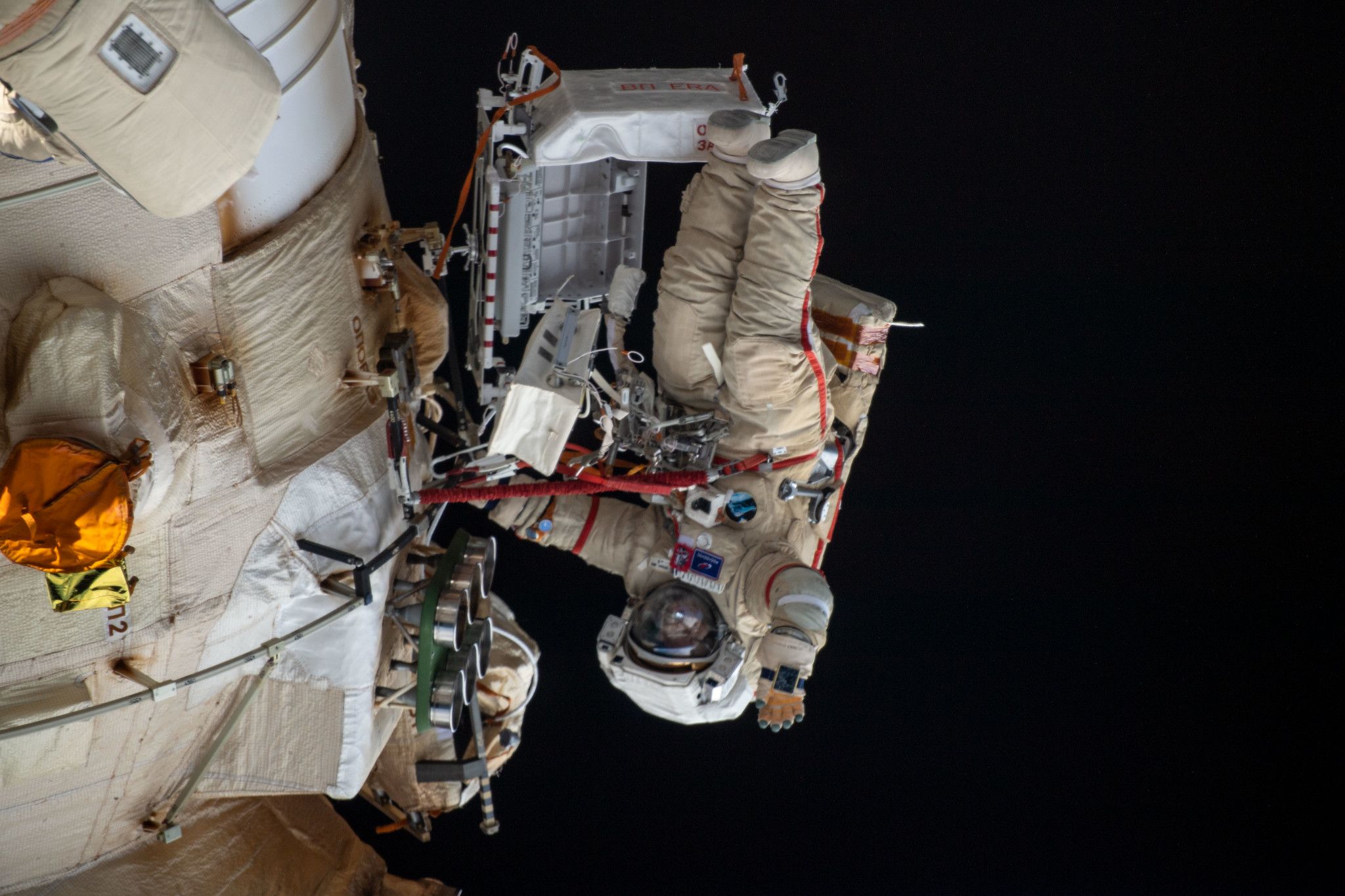 2048x1365 NASA Sets Coverage for Roscosmos Spacewalk Outside Space Station