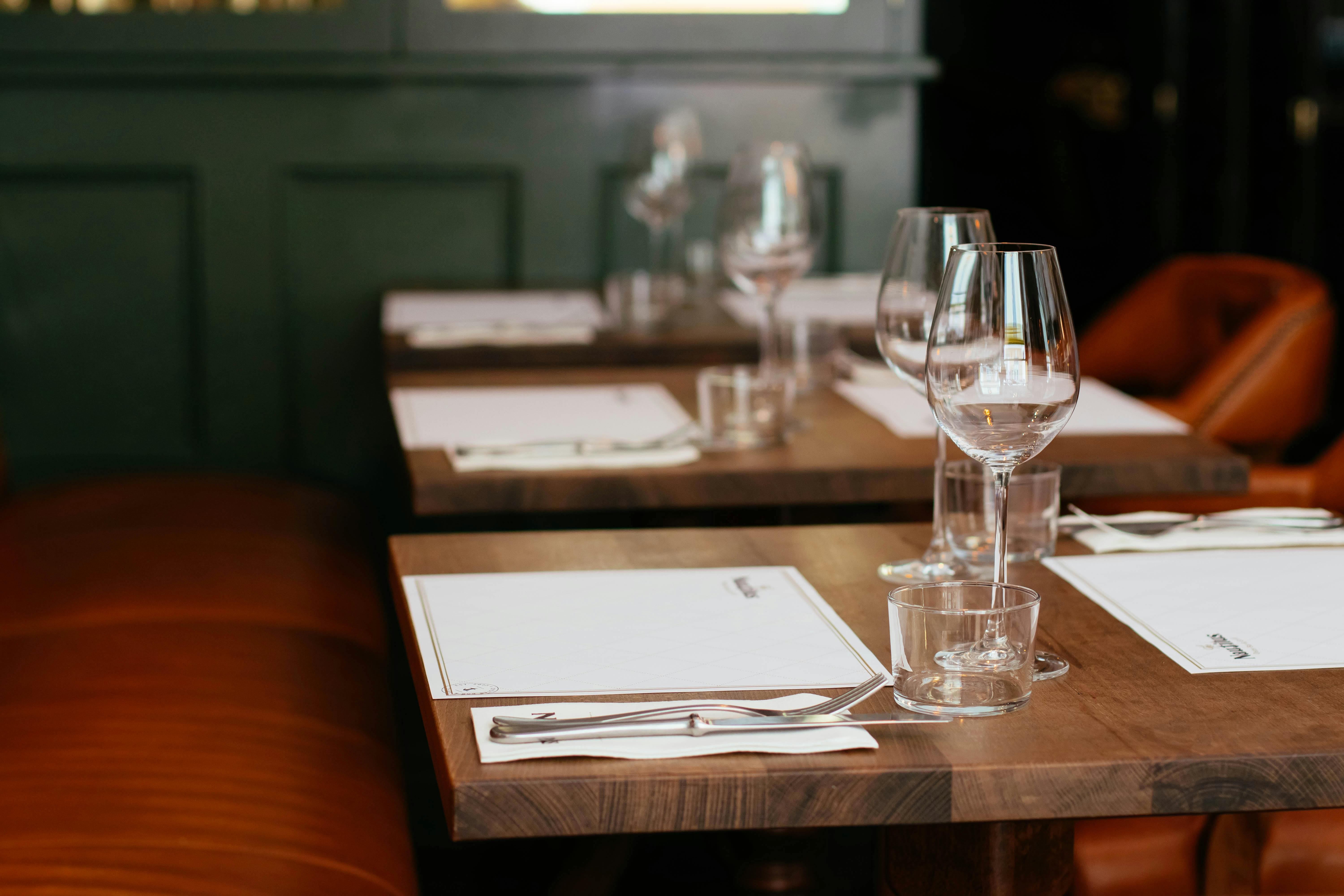 6000x4000 Table Setting for One Person · Free