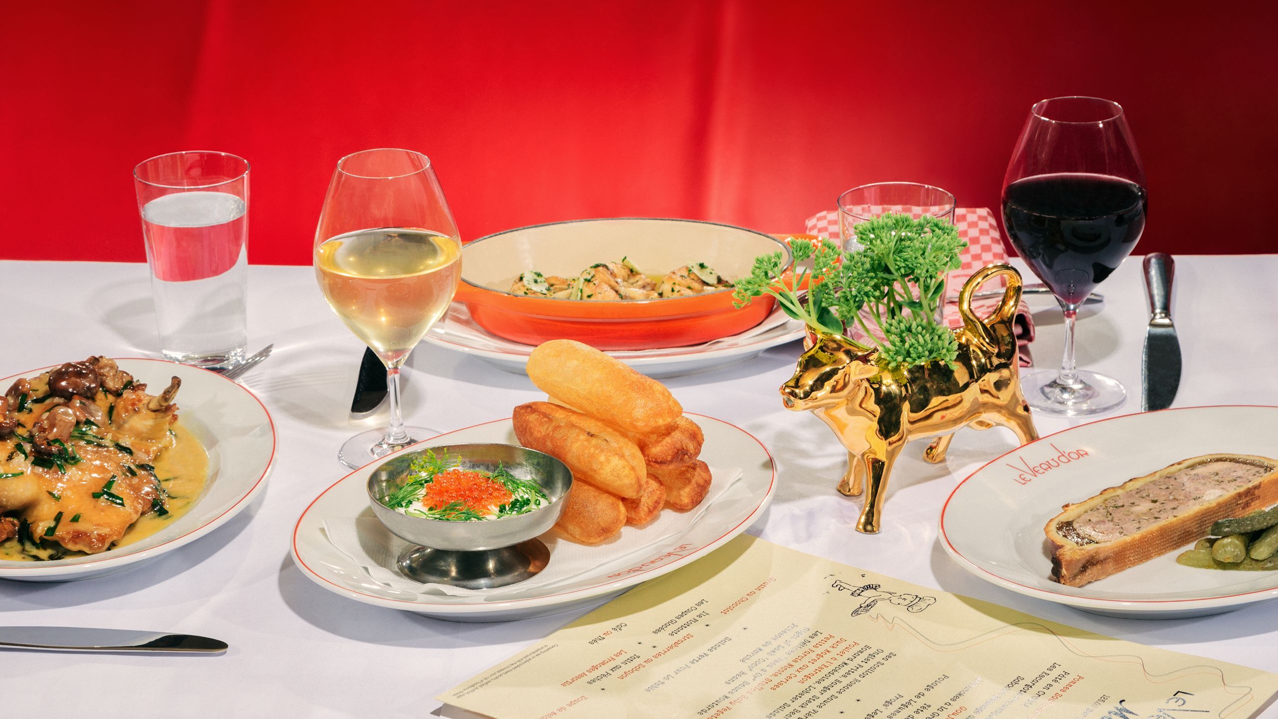 2560x1440 Restaurant Review: Le Veau D'Or Makes A Thrillingly Old Fashioned Comeback. The New Yorker