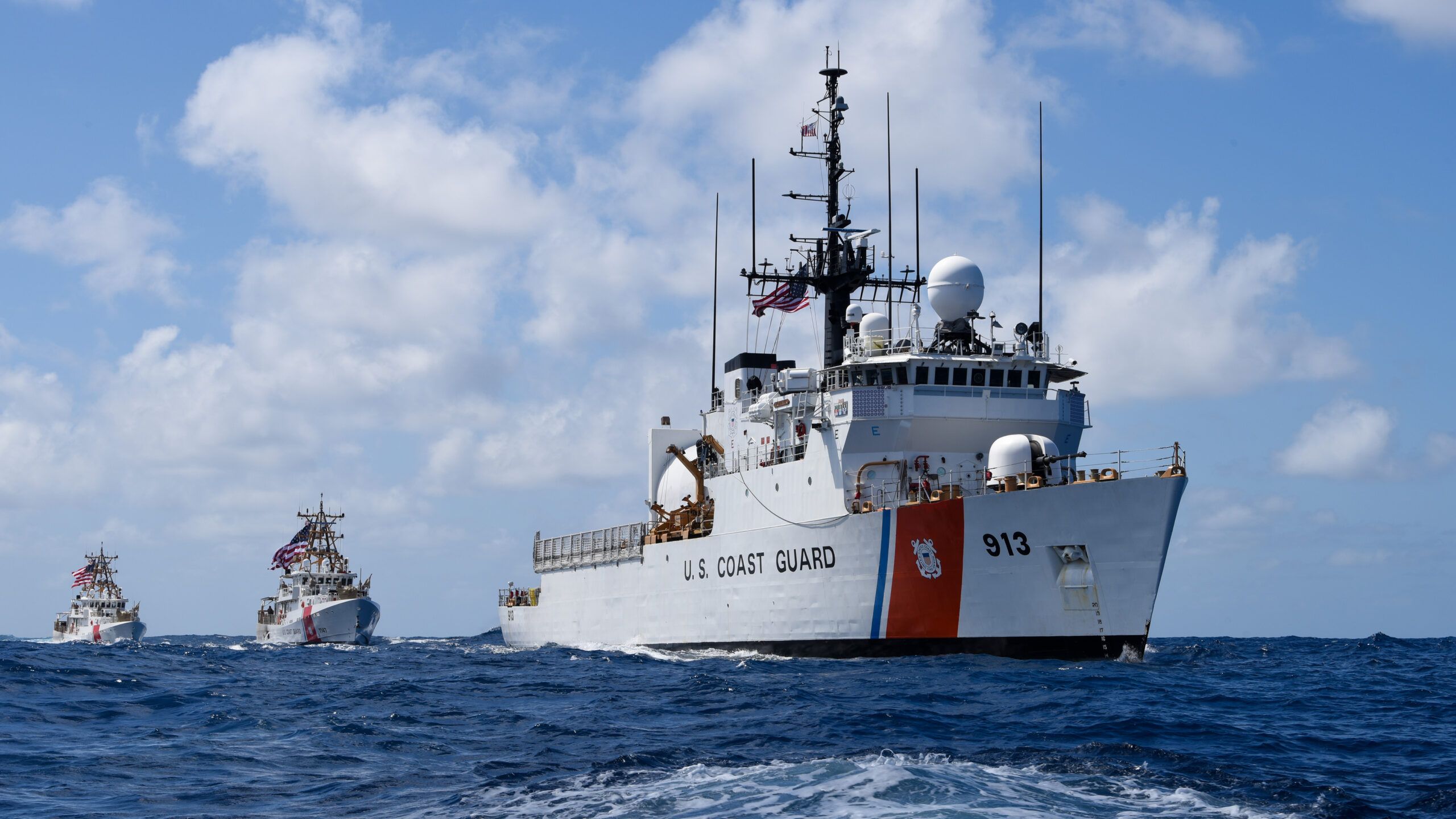 2560x1440 235th Birthday of the U.S. Coast Guard