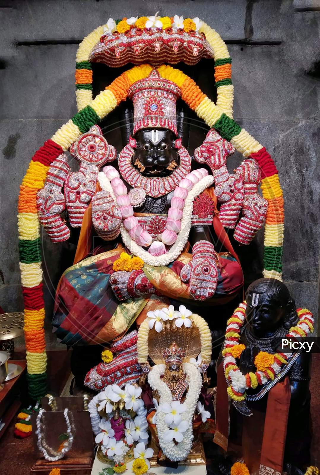1078x1600 Image Of Ugra Narasimha Swamy UZ557603 Picxy