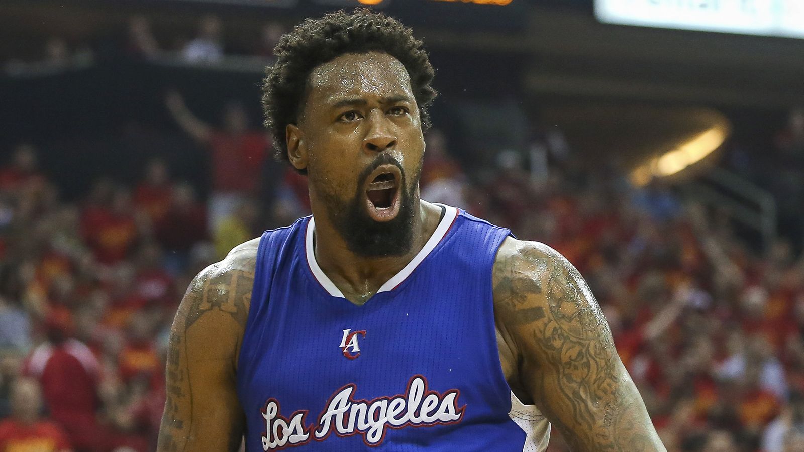 1600x900 DeAndre Jordan changes mind last second, signs with Clippers