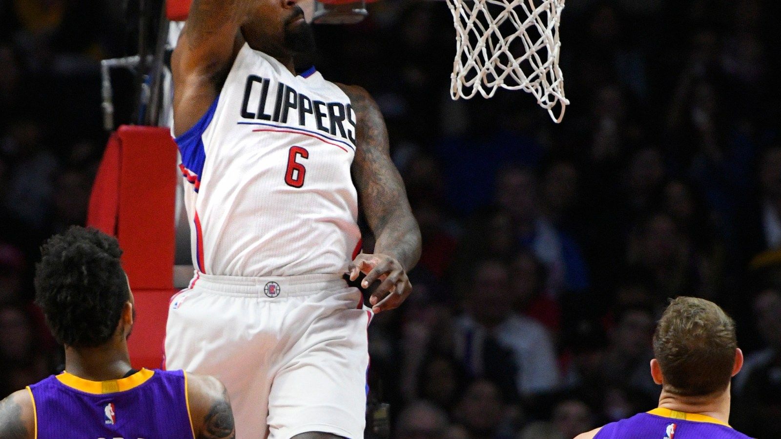 1600x900 DeAndre Jordan opens floor for Clippers