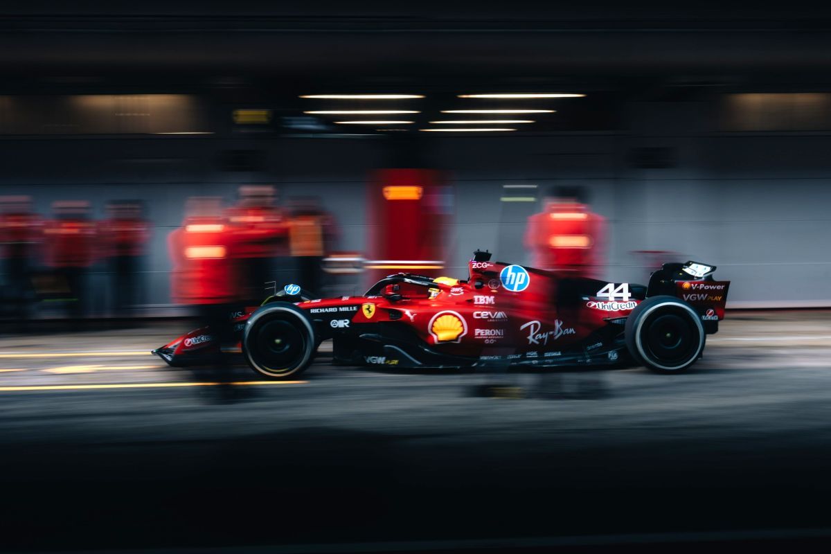 1200x800 Hamilton and Ferrari: What's next?