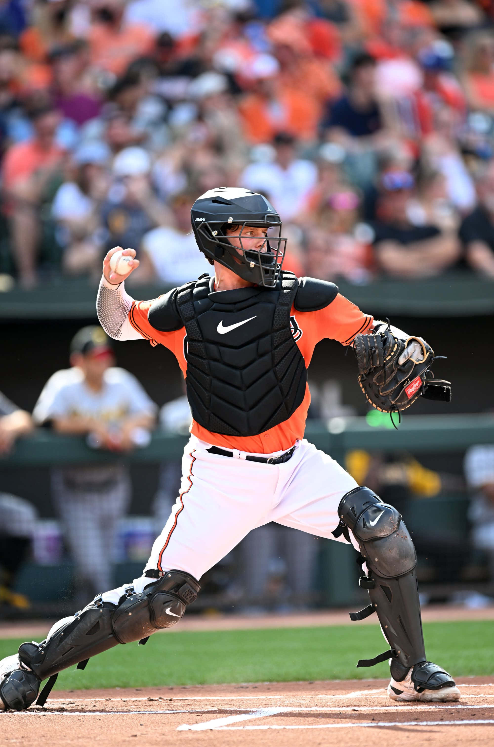 2000x3020 Télécharger Adley Rutschman en action sur le terrain de baseball. Fonds d'écran