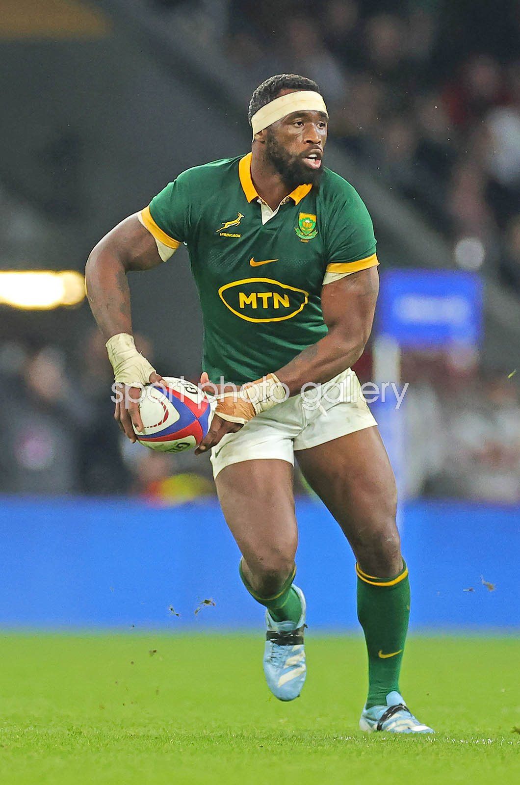 1060x1600 Siya Kolisi South Africa captain v England Autumn Series Twickenham 2024 Image