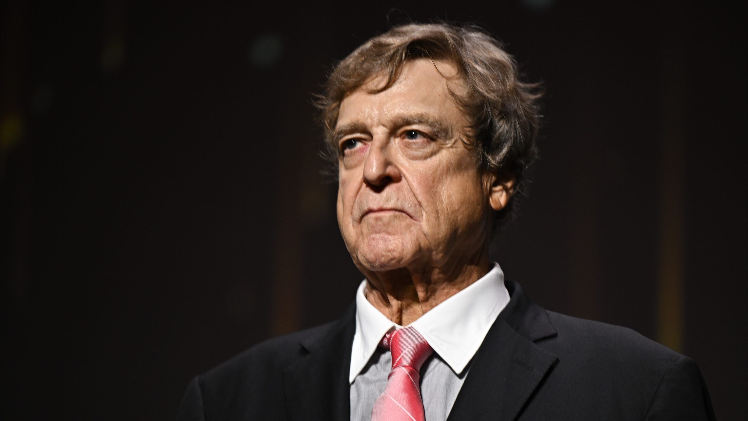 2560x1440 John Goodman Reveals Recent Nervous Breakdown Dealing With Career Struggles