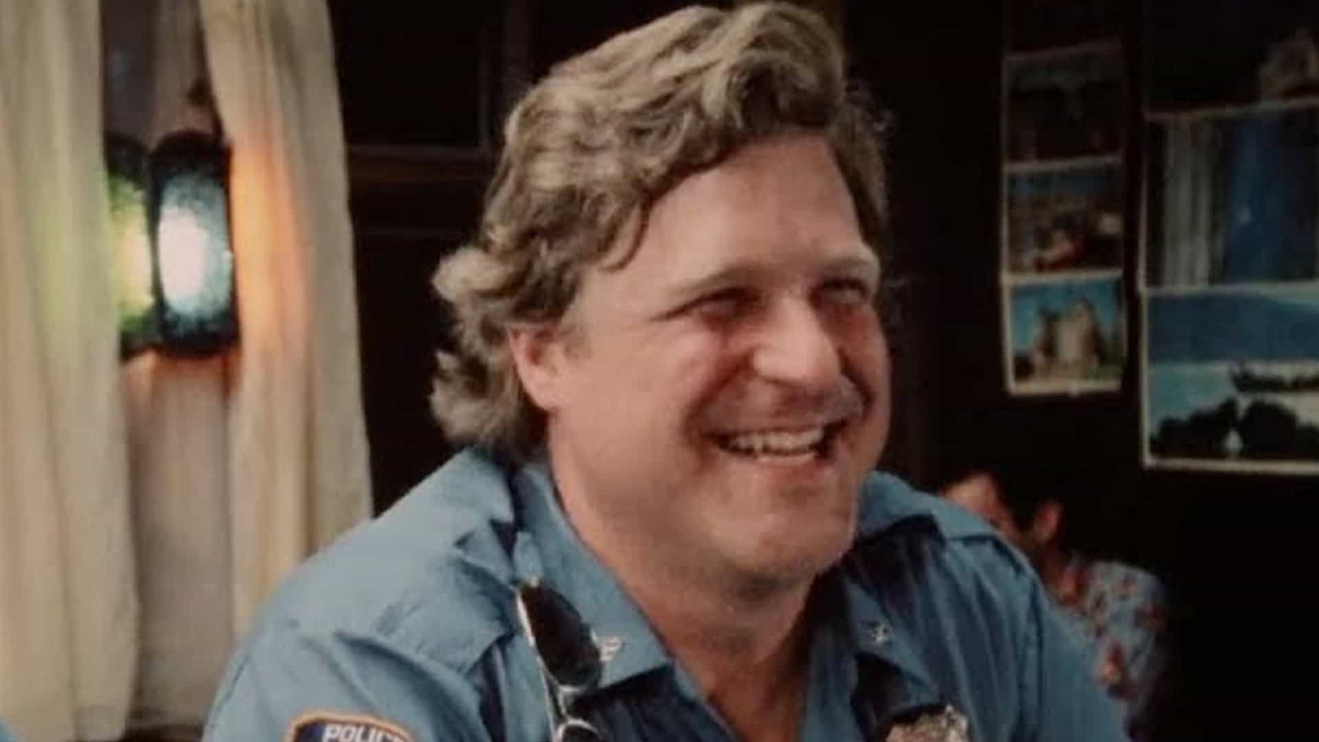 1920x1080 John Goodman 1980s Sci Fi Horror Is Streaming Now. GIANT FREAKIN ROBOT