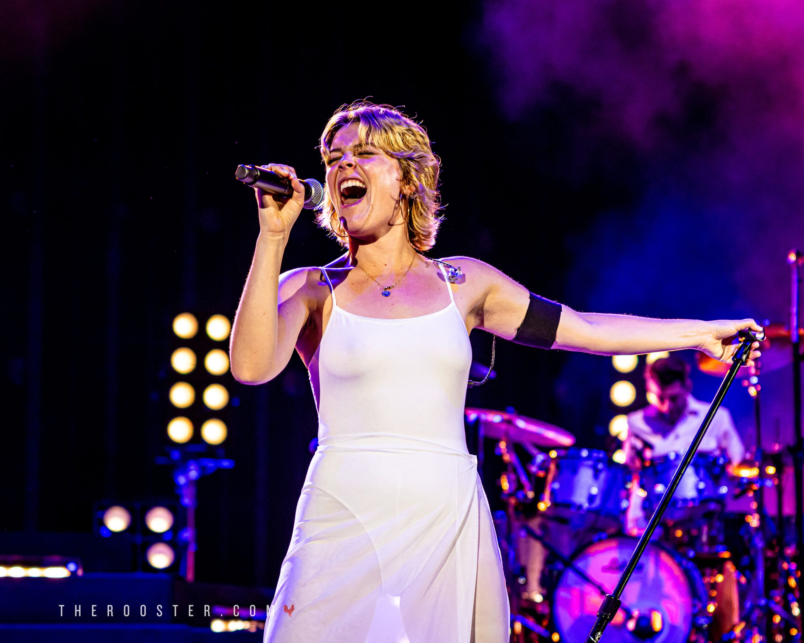 2560x2048 Photo Pit: Maggie Rogers at Red Rocks Amphitheatre