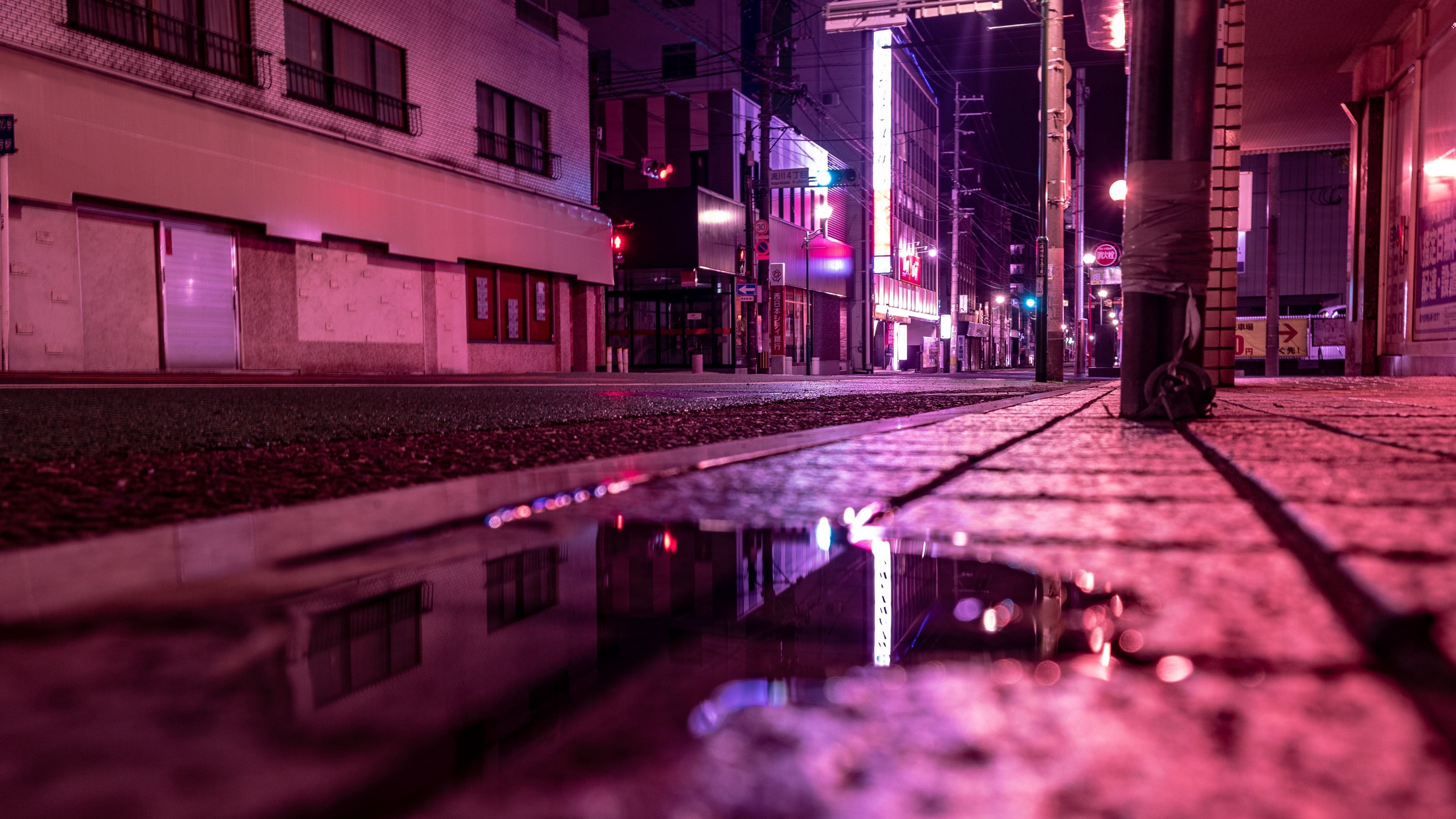 3840x2160 Pink Neon Street [3840x2160]
