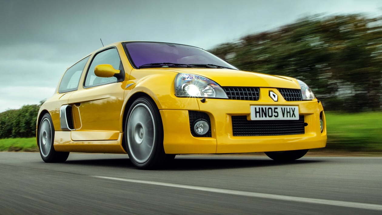 1260x710 Renault Sport Clio V6 (2001) Review: The Mid Engined Hatchback With A Supercar Spirit