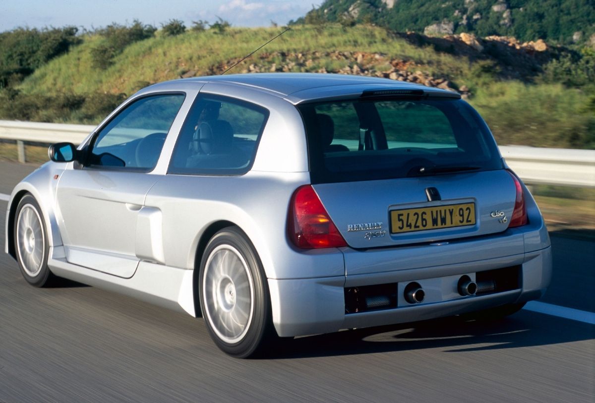 1200x813 Blast From The Past: Driving the Renault Clio V6