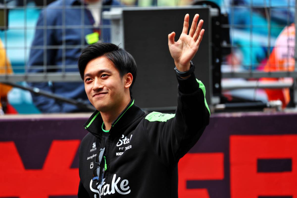1200x801 From grandstands to grid: Zhou Guanyu's historic homecoming