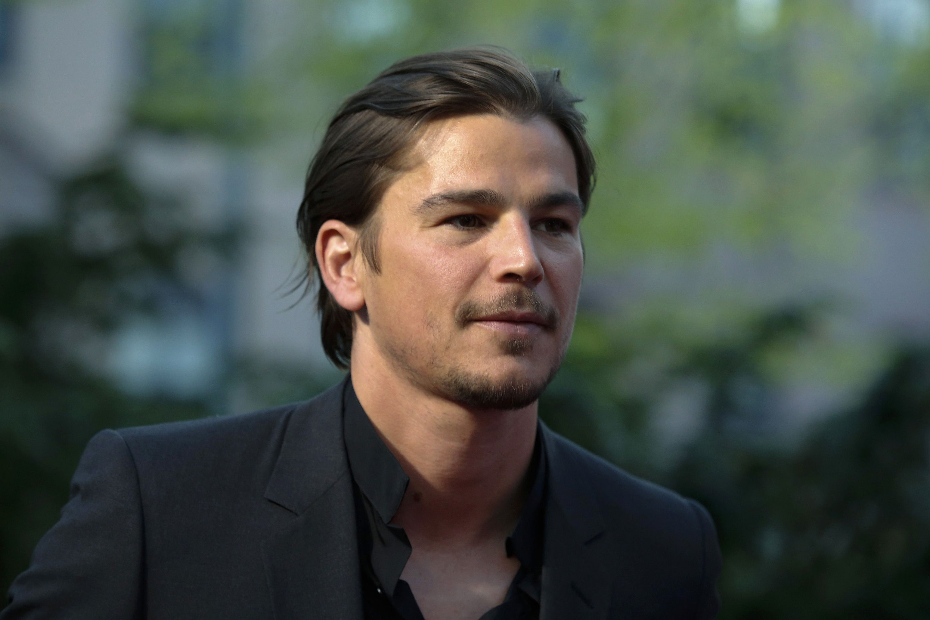 3090x2060 Josh Hartnett Wallpaper