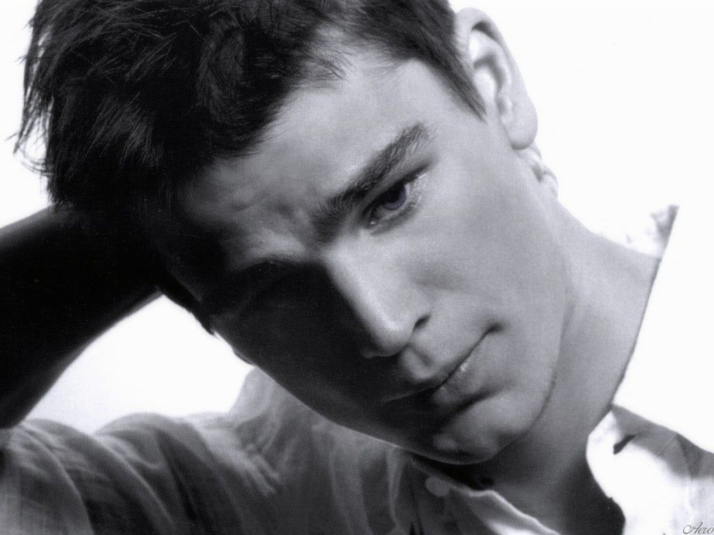 1024x768 Josh Hartnett Regrets Turning Down Batman Role Opportunity