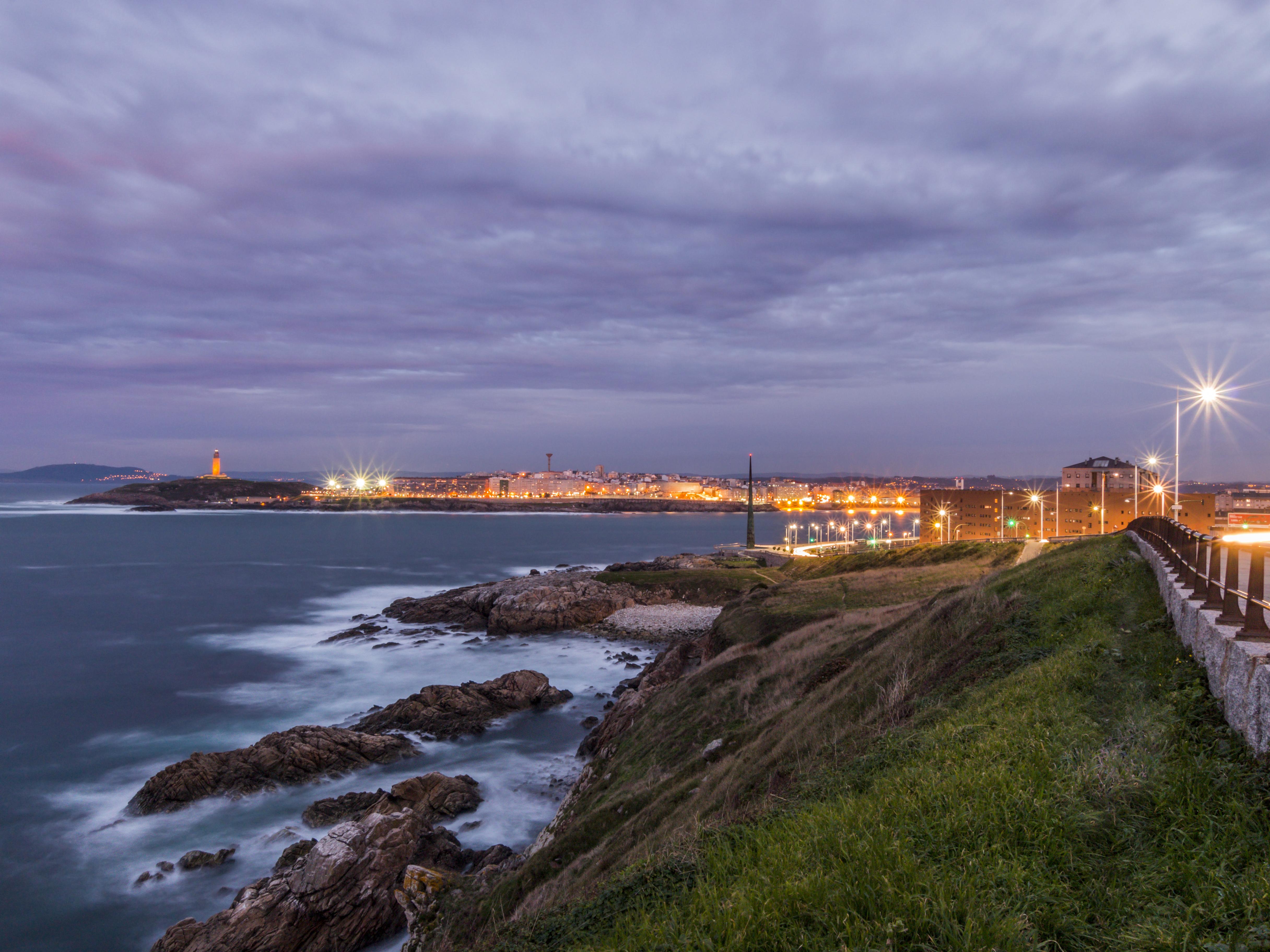 4864x3648 Promenade in A Coruña: 31 reviews and 44 photo