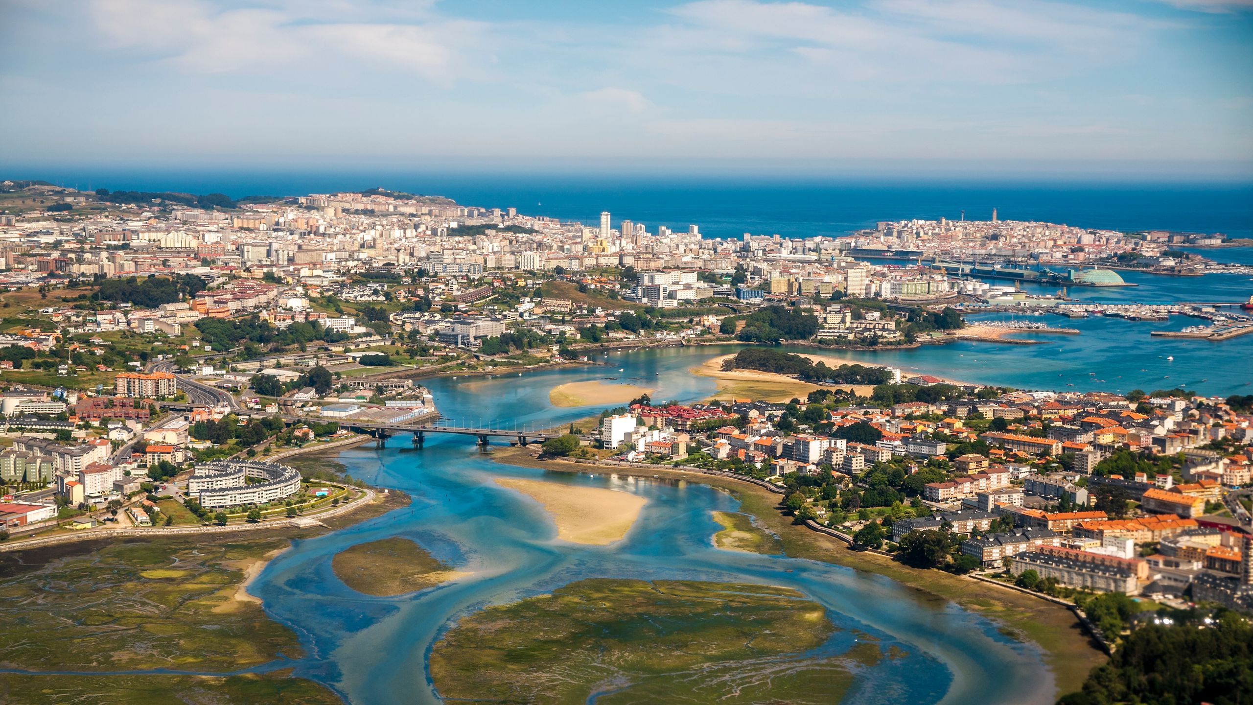 2560x1440 Why it's time to book a holiday in Galicia. House & Garden