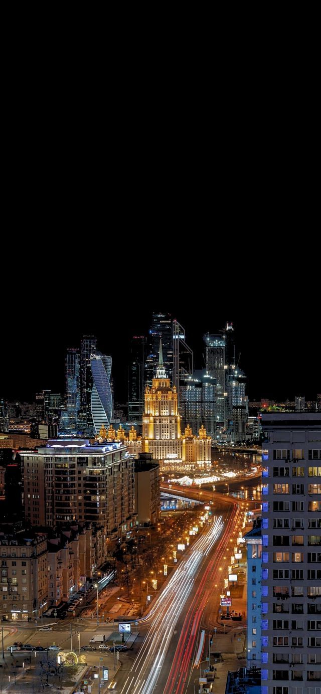 640x1384 Moscow at night [1080x2335]. Russia travel, Moscow vacation, Moscow winter