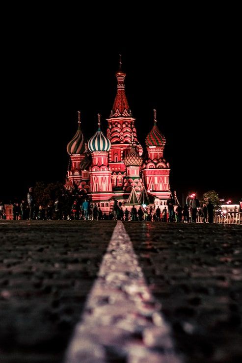 493x740 Moscow night Image