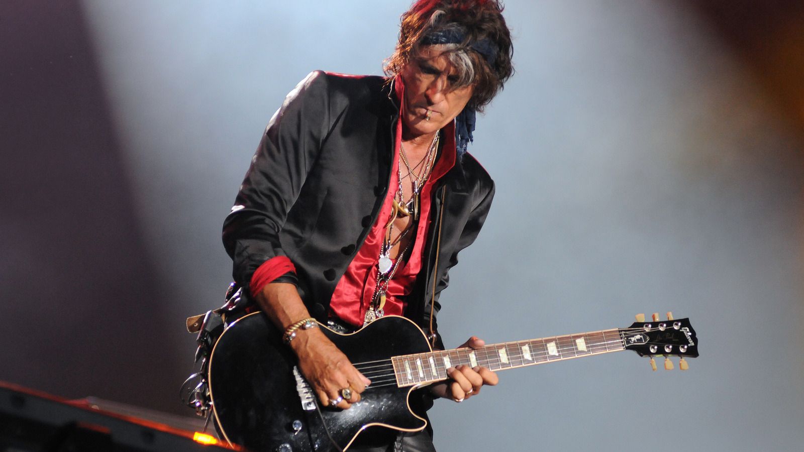 1600x900 The Truth About Aerosmith Star Joe Perry's Hot Sauce