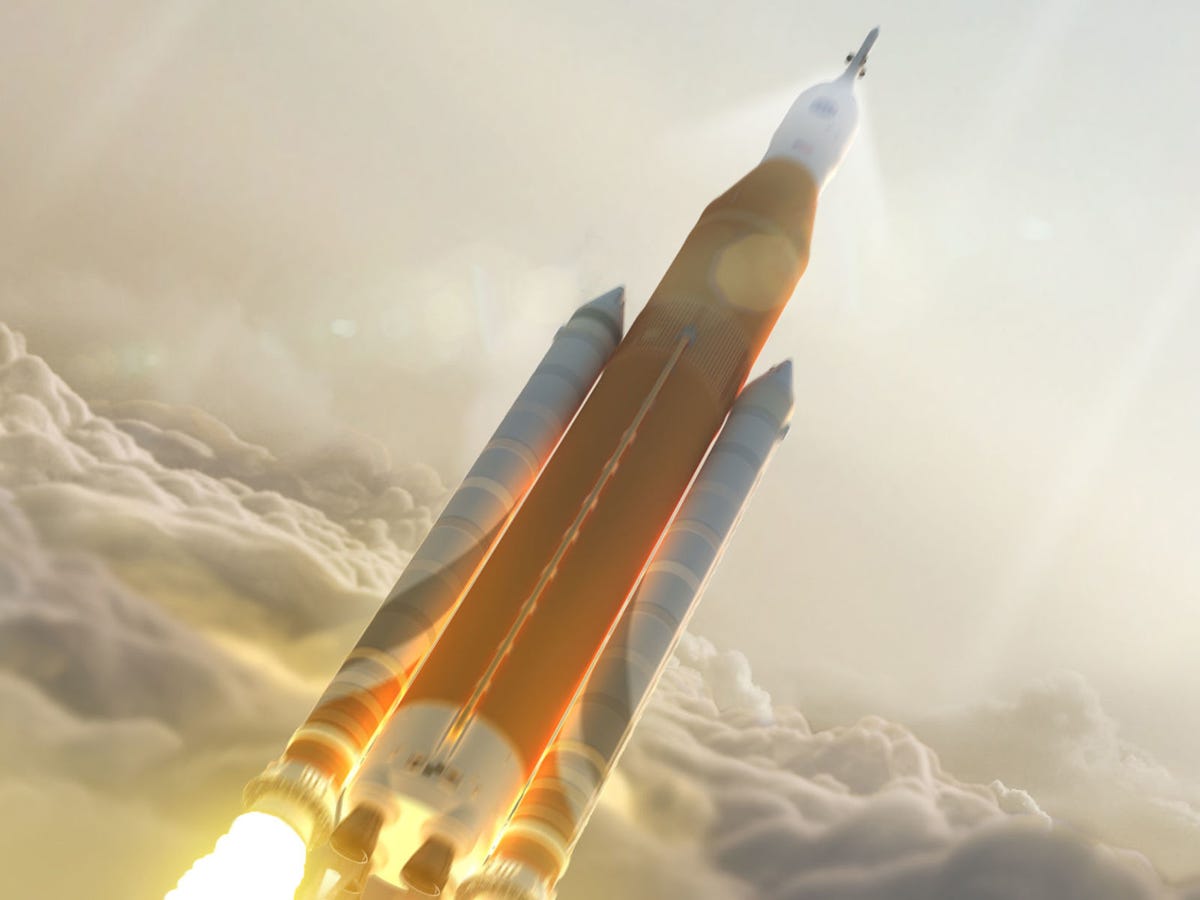 1200x900 NASA Will Not Fly Astronauts on the First SLS Launch