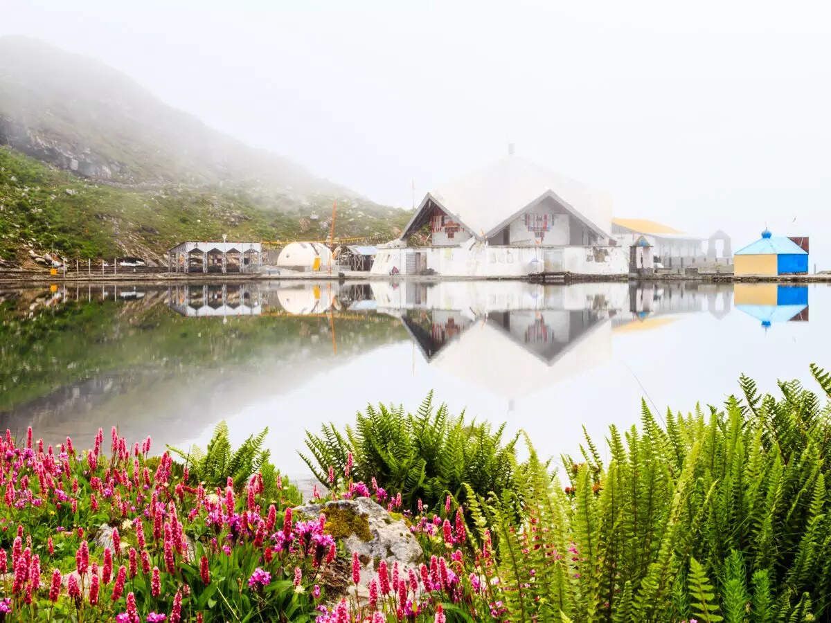 1200x900 Uttarakhand's Hemkund Sahib Yatra to start from today