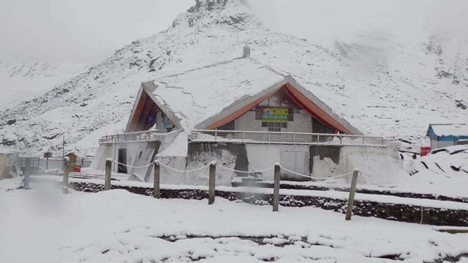 1600x900 Portals of Sikh shrine Hemkund Sahib close for winter