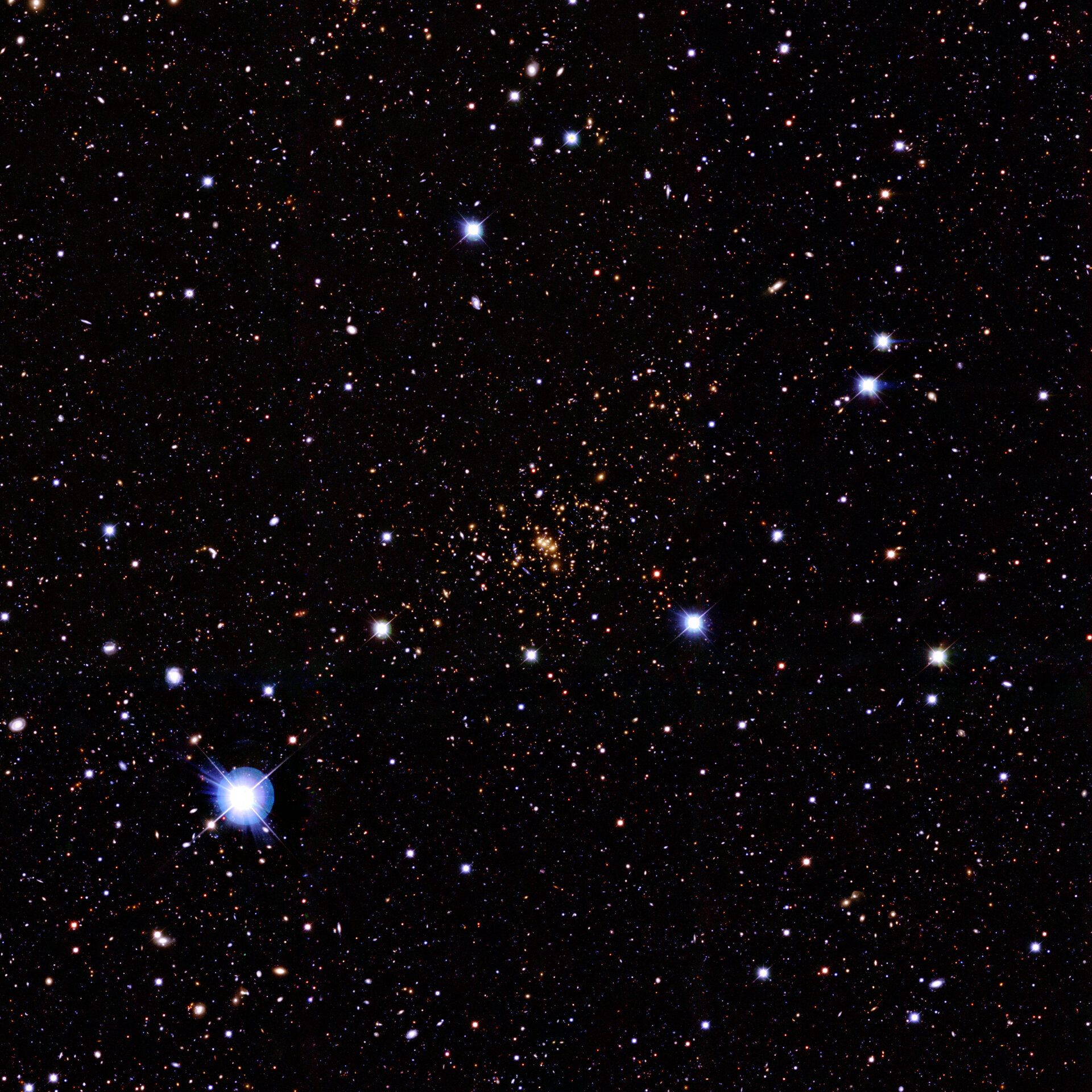 1920x1920 ESA Based Image Of The Galaxy Cluster C10024 1654