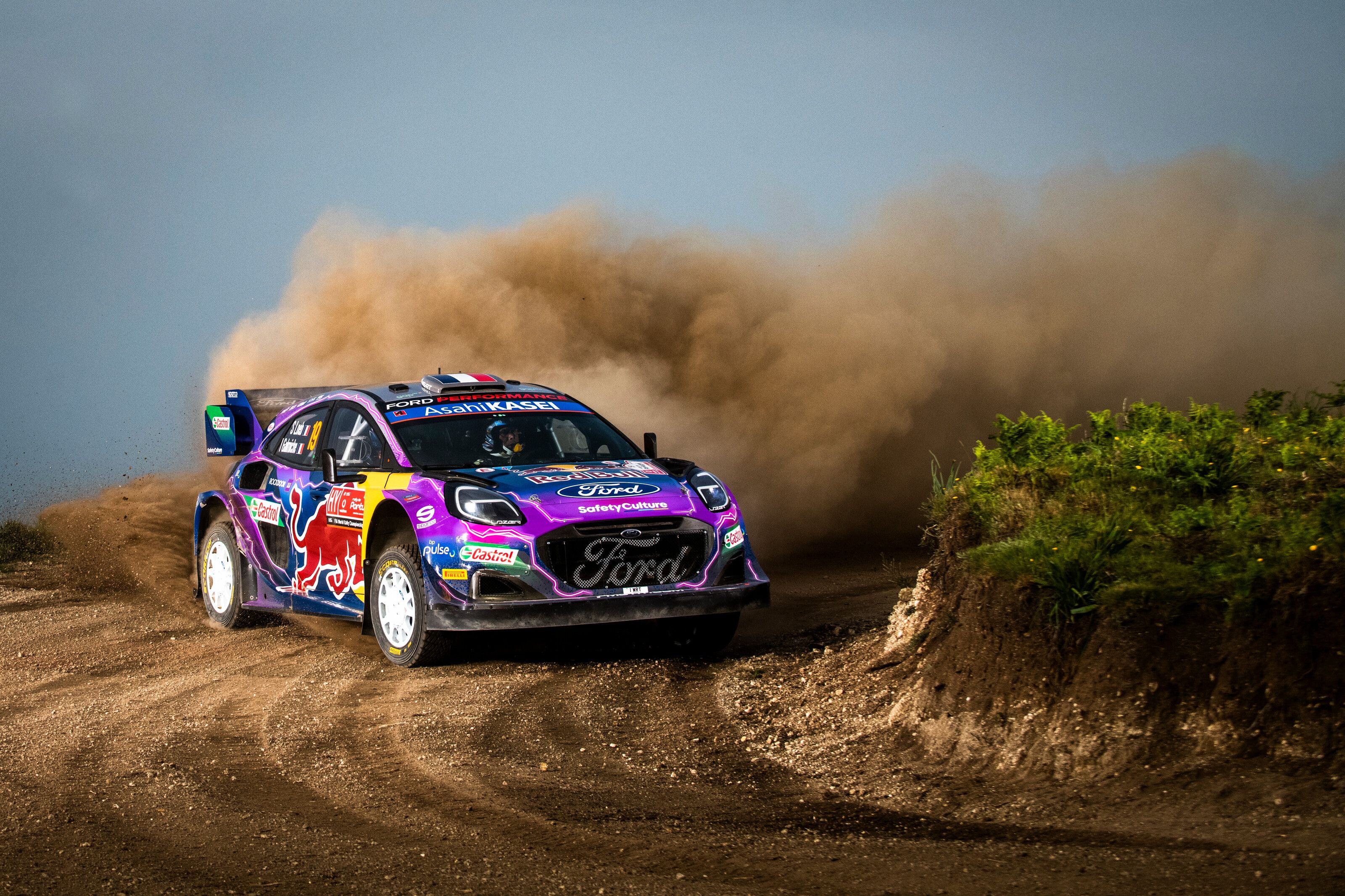 3200x2133 Loeb to contest third WRC event of 2022 in Kenya