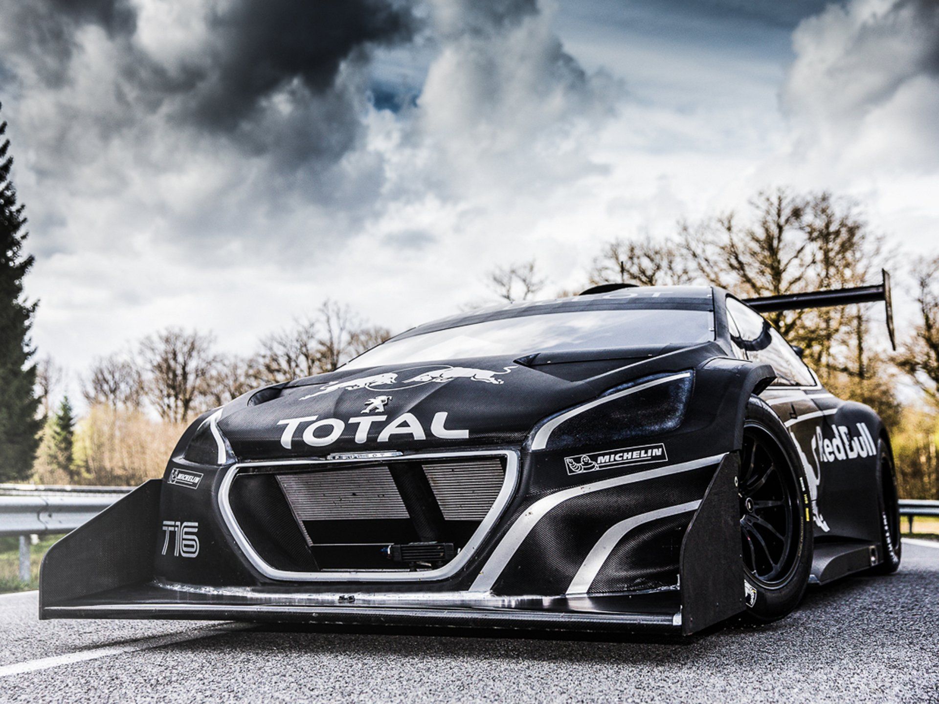 1920x1440 Download Sebastian Loeb Pikes Peak Peugeot 208 T16 Vehicle Peugeot HD Wallpaperx1920