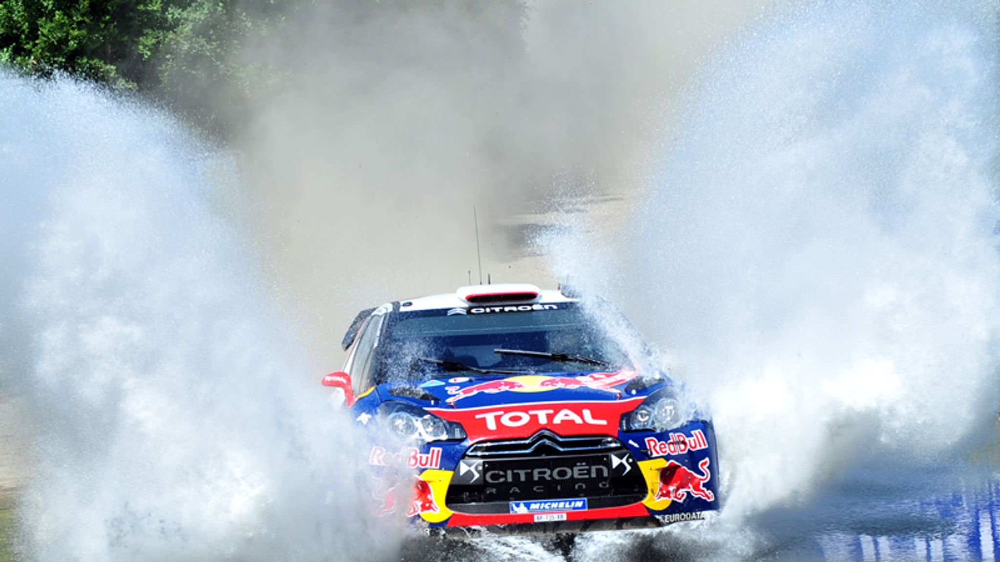 2048x1152 Loeb maintains advantage