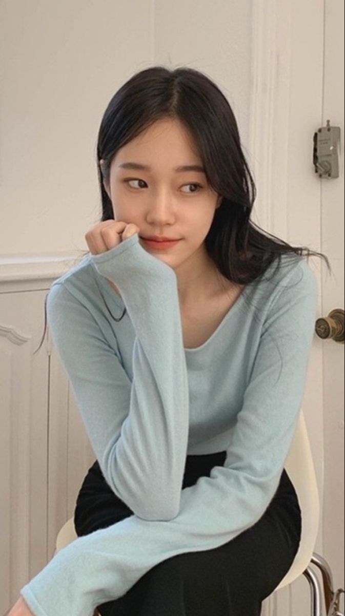 673x1200 ☾ Roh Yoon Seo
