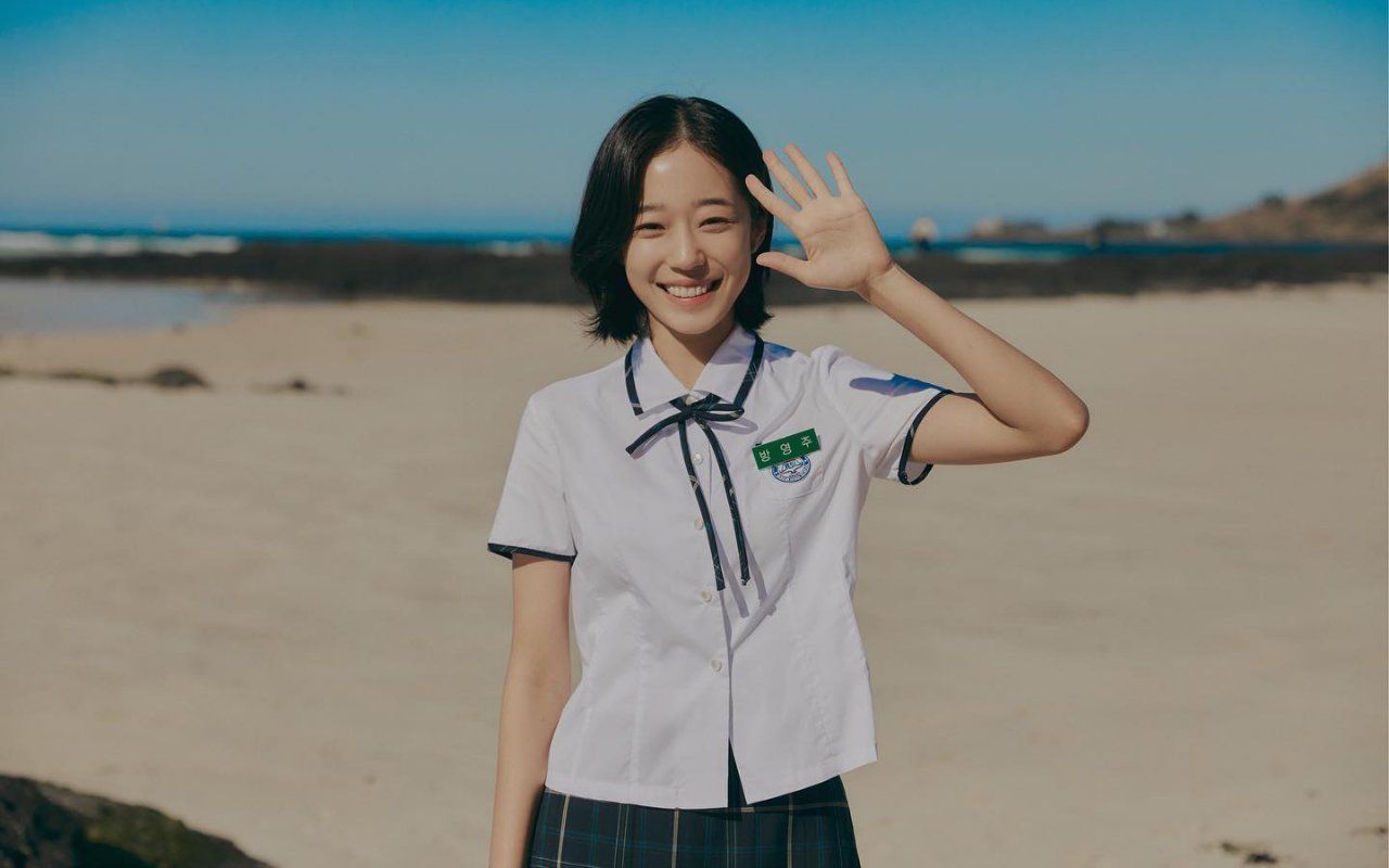 1280x800 Roh Yoon Seo Wallpaper