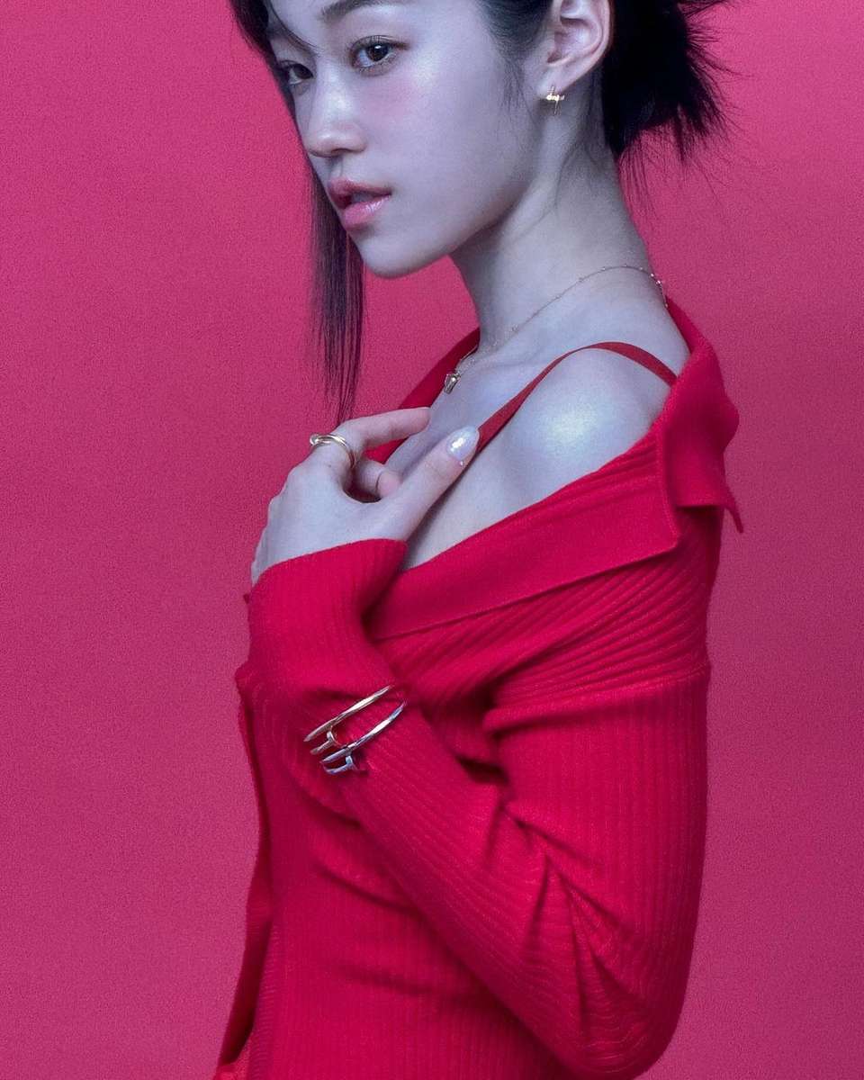 960x1200 Roh yoon seo using red dress photo puzzle