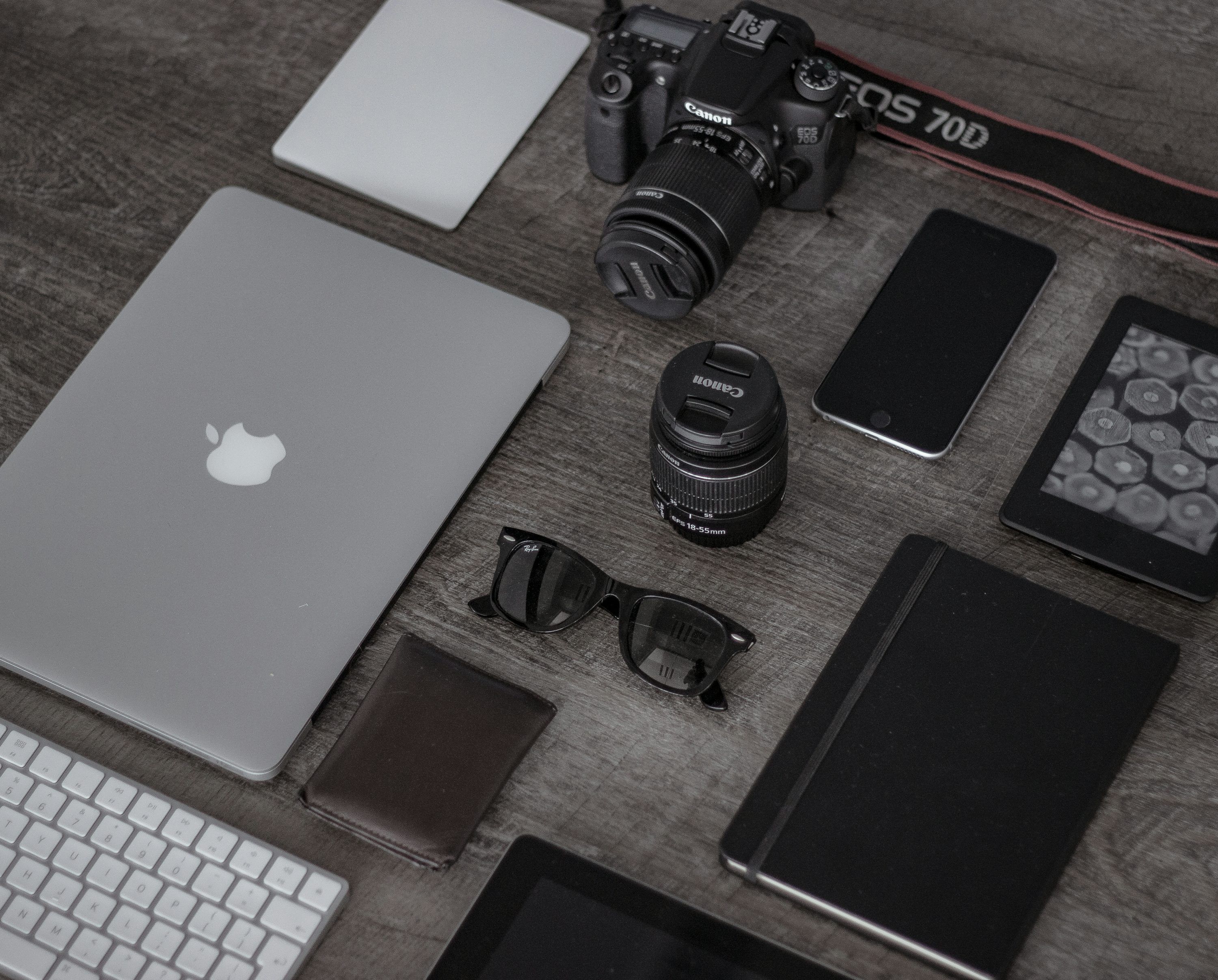 3000x2414 Gadget Picture [HD]. Download Free Image